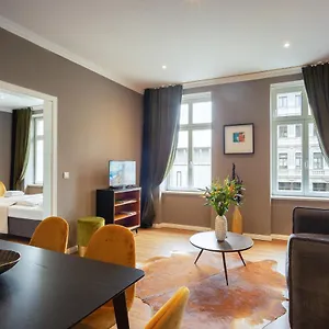  Apartment Leipzig-suites No.12 4 Und Balkon